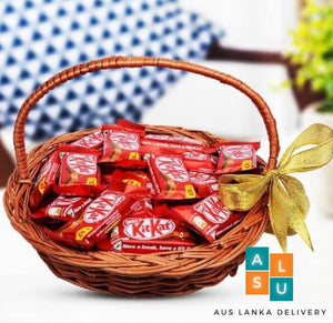 Kit Kat Lovers Basket with Free Flower bunch