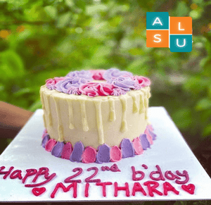 BUTTERCREAM FLORAL CAKE - Aus Lanka Delivery